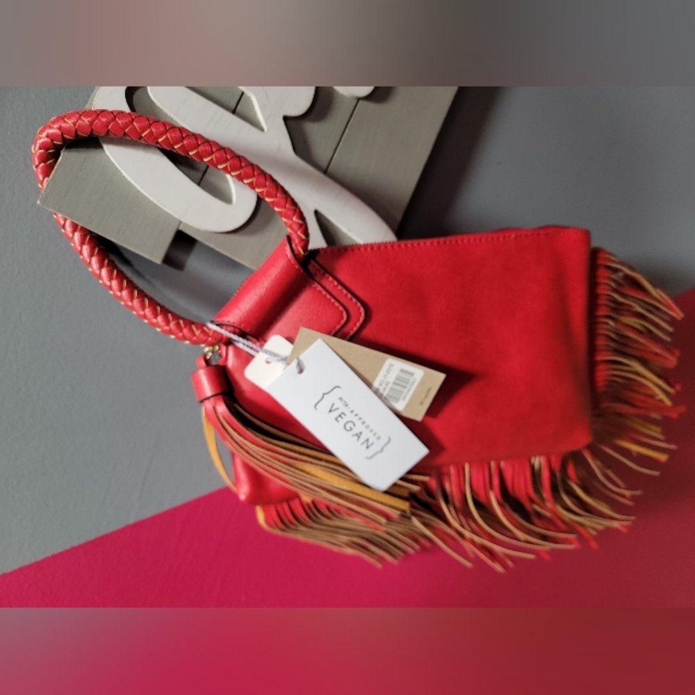 Calin Collection Wristlet - Picture 4 of 4